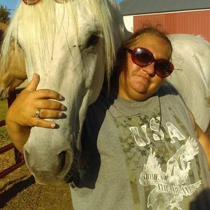 Meet your Posher, Stacey